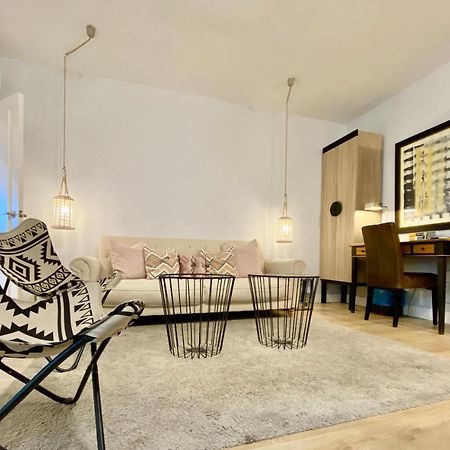 Charming La Casa De La Castellana Apartment มาดริด ภายนอก รูปภาพ
