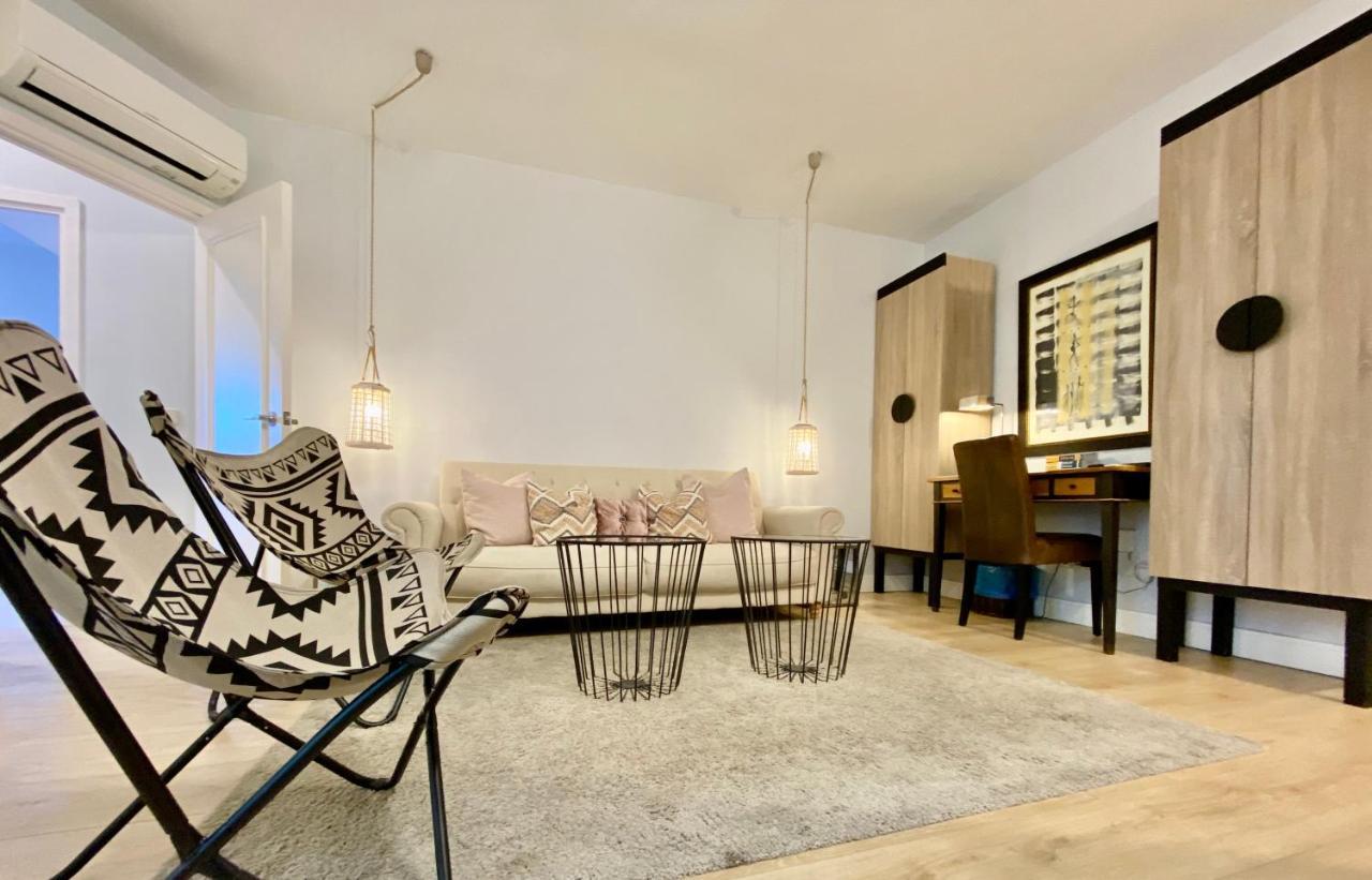 Charming La Casa De La Castellana Apartment มาดริด ภายนอก รูปภาพ